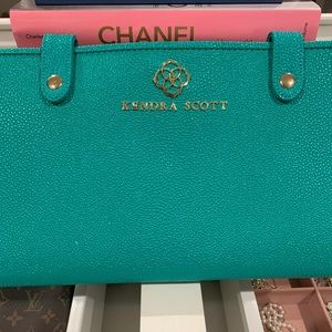 Kendra Scott travel jewelry clutch